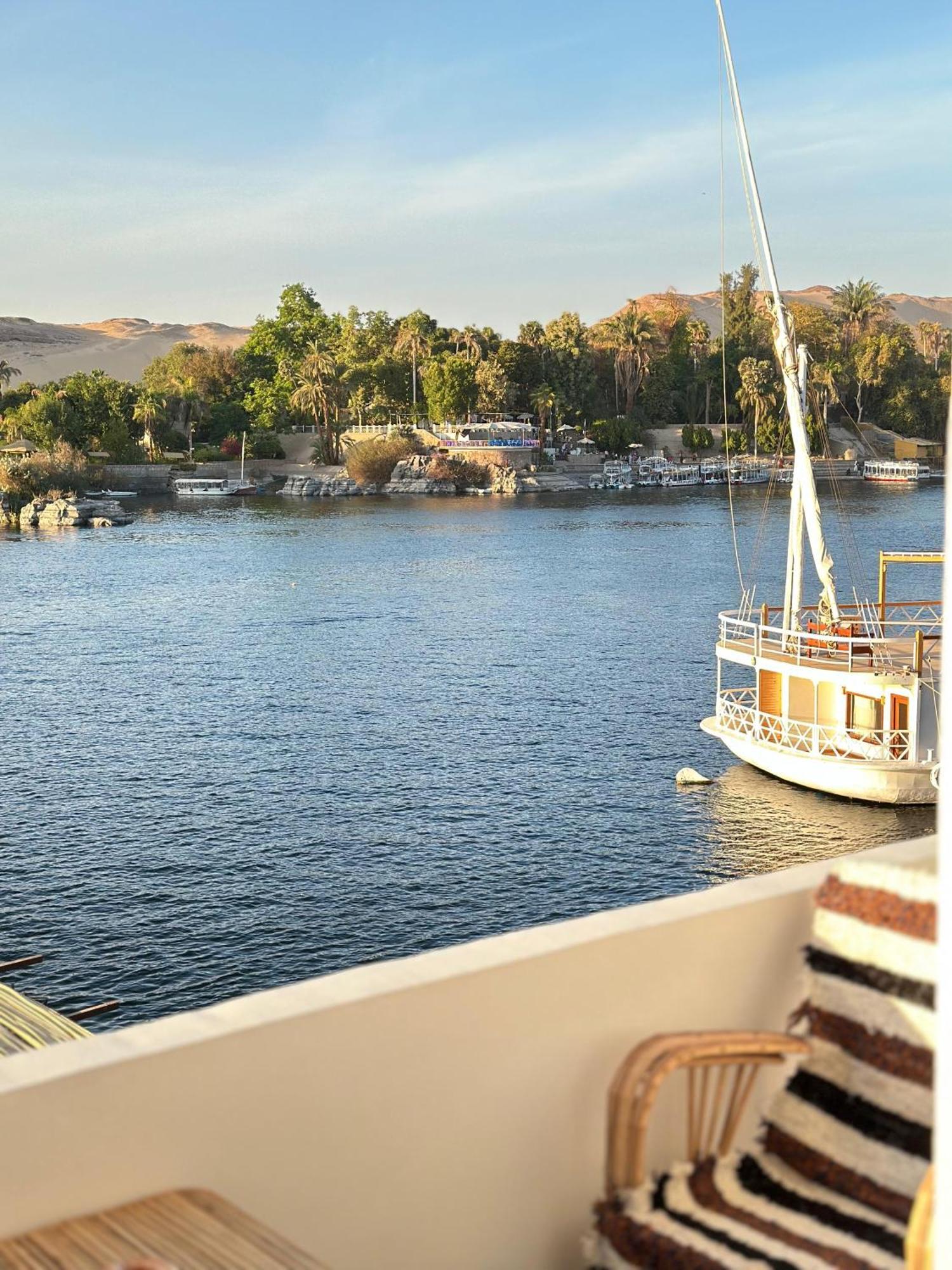 Nile Bride Hotel Asszuán Kültér fotó